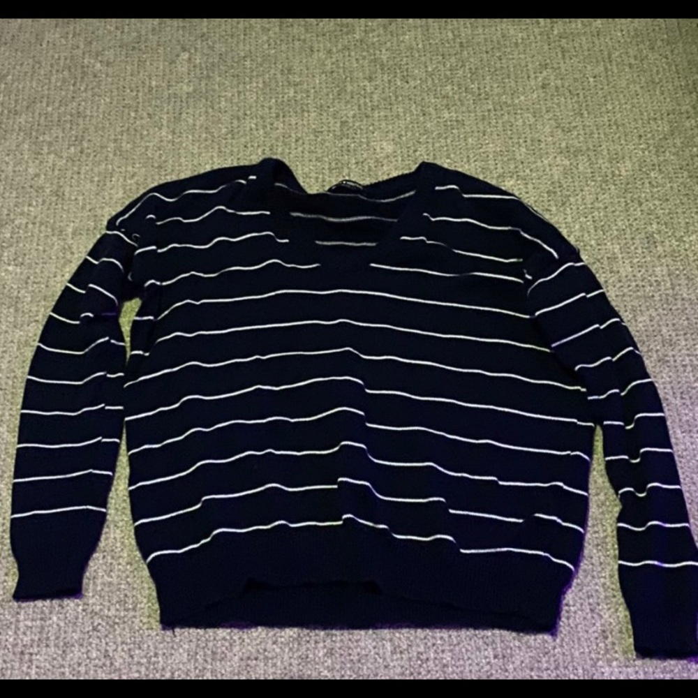 navy striped long sleeve shirt in great condition